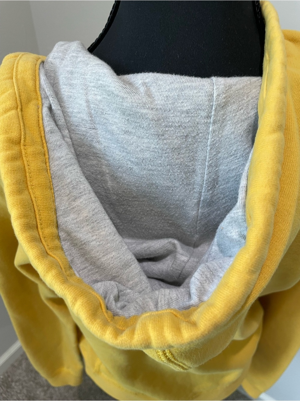 Abercrombie & Fitch Yellow Half-Zip Hoodie with Embroidered A Y2K - Picture 5 of 7